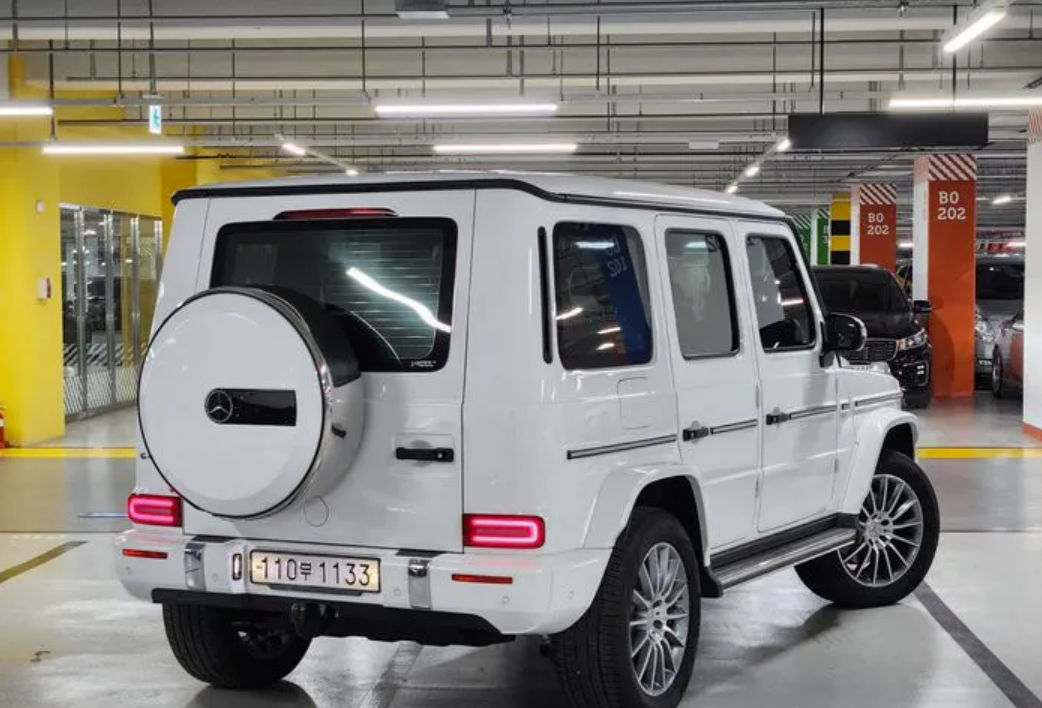 Mercedes G-Class foto 1