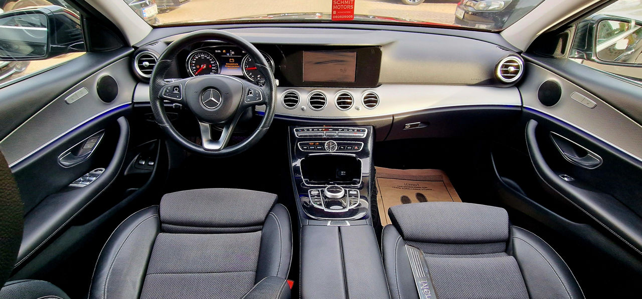 Mercedes E-Class foto 4