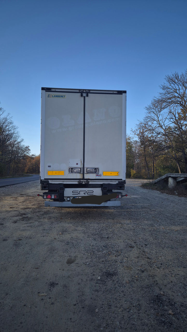 Iveco Stralis фото 3