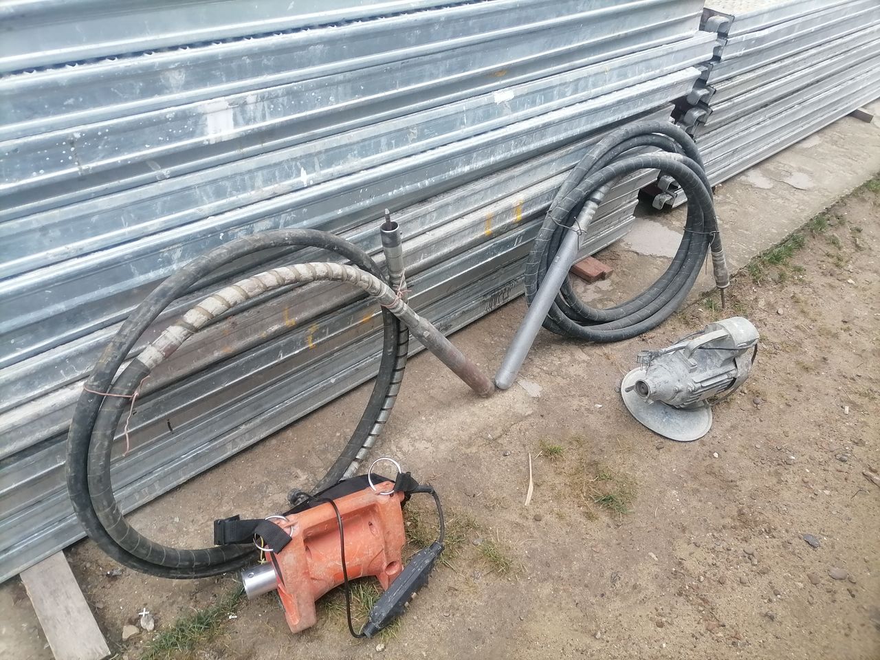 Vibrator pentru beton / Вибратора для бетона