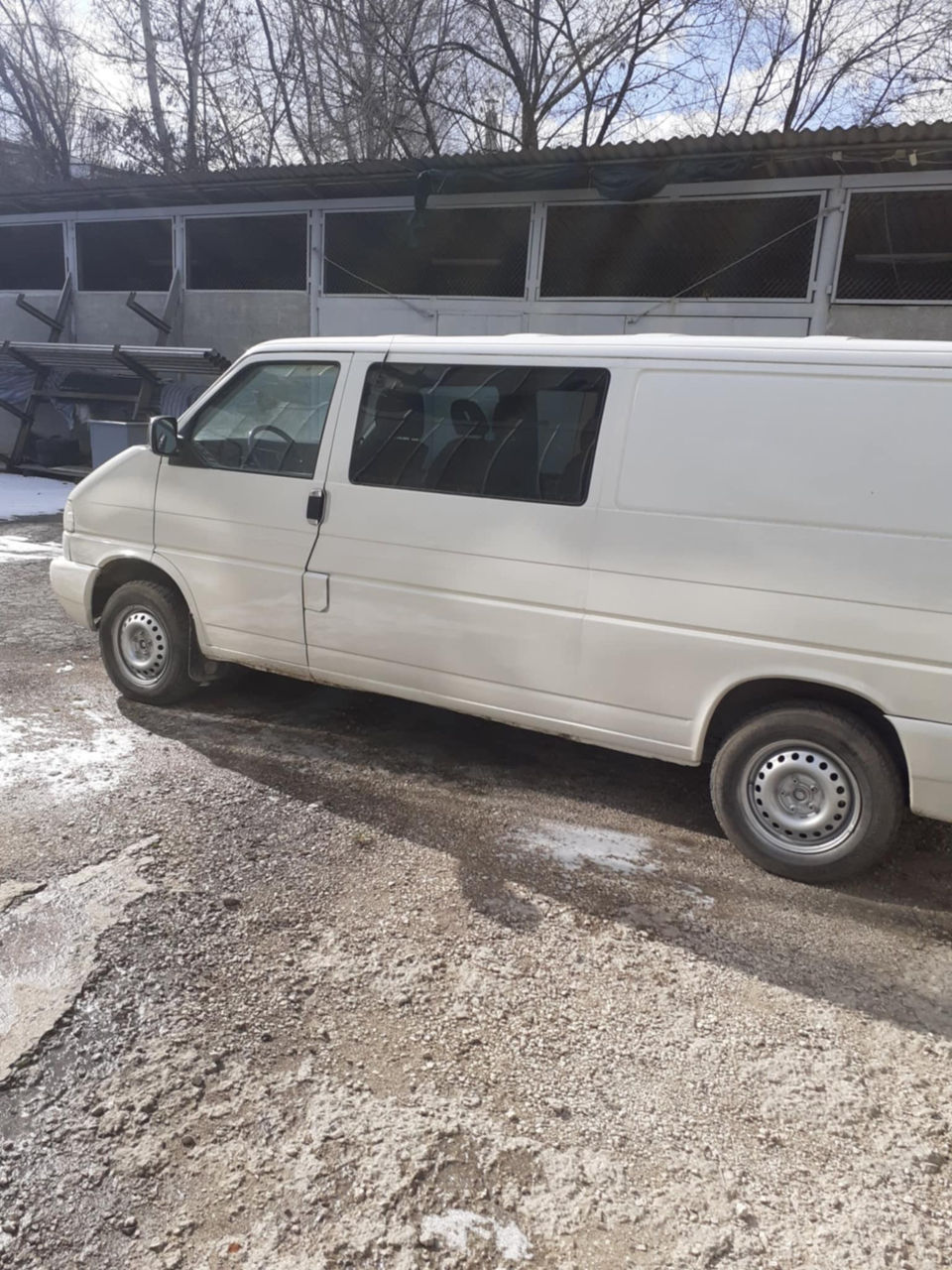 Volkswagen T4 foto 2