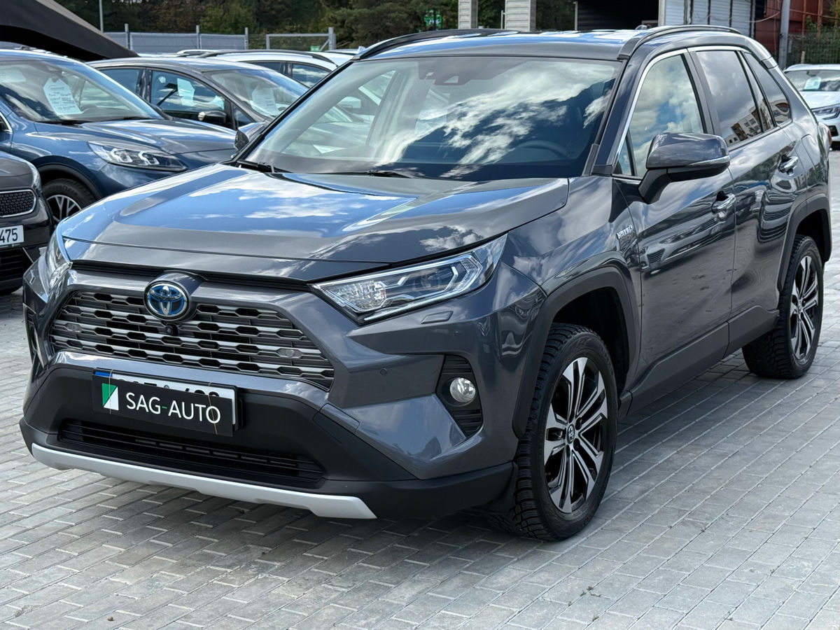 Toyota Rav 4 an. 2020