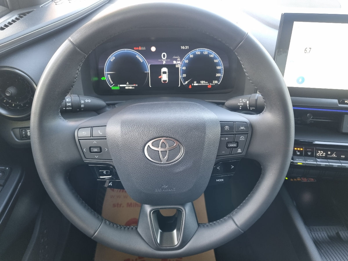 Toyota C-HR 2024 photo 13