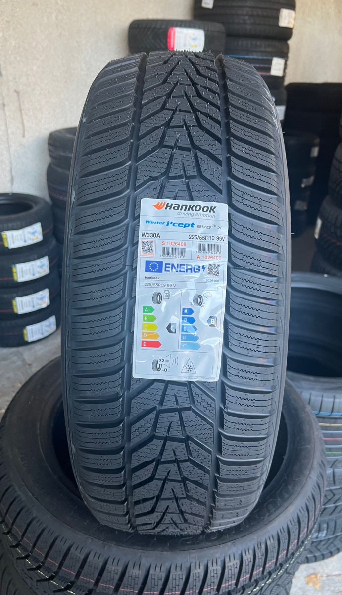 2 шины/2 anvelope 225/55 R19 Hankook Icept Evo3 Winter/ Доставка, livrare toata Moldova foto 0