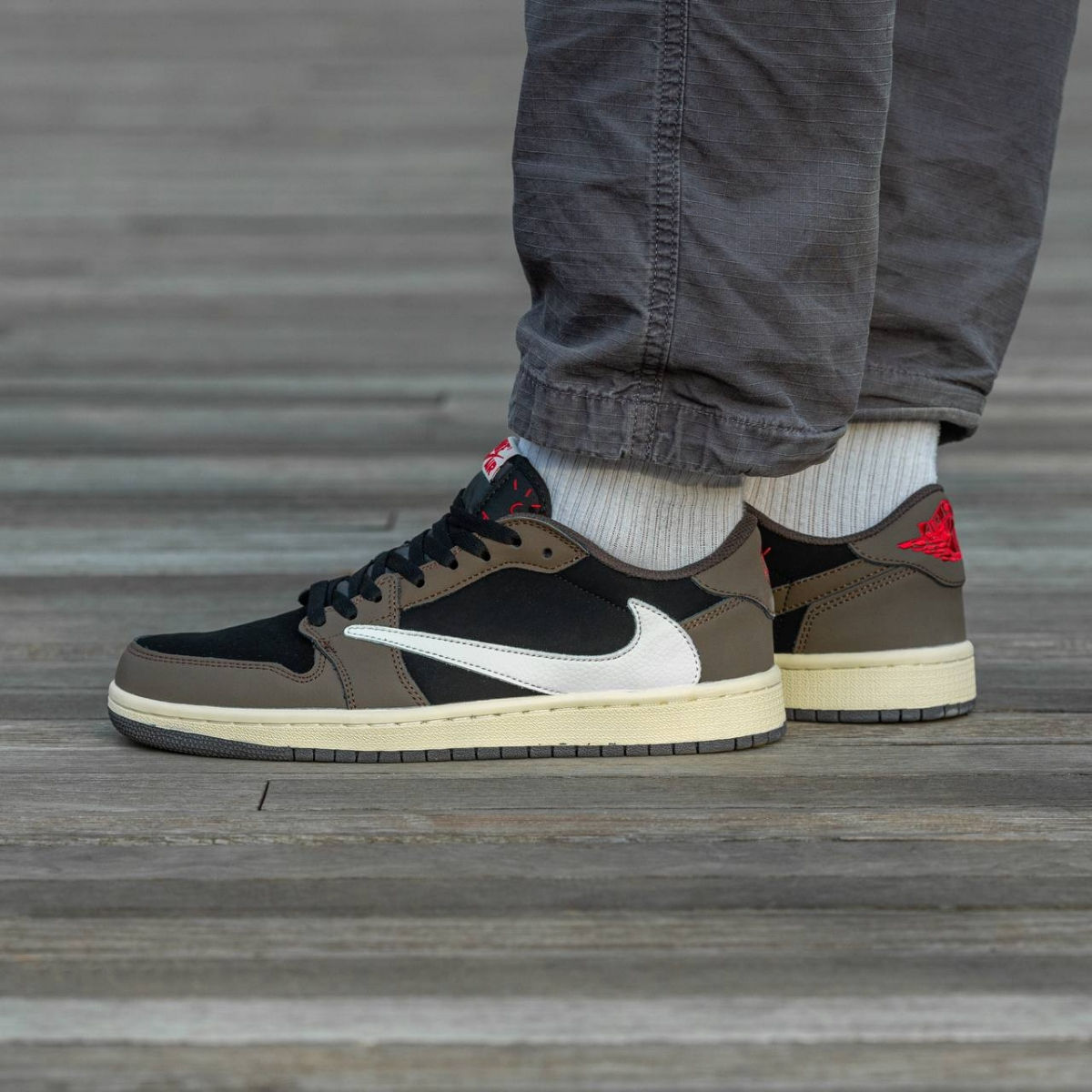 Nike Air Jordan 1 Retro  Low x Travis Scott Unisex foto 5