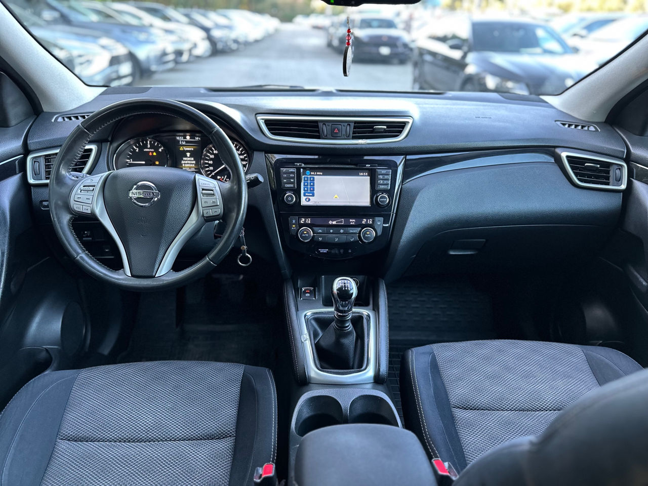 Nissan Qashqai foto 13