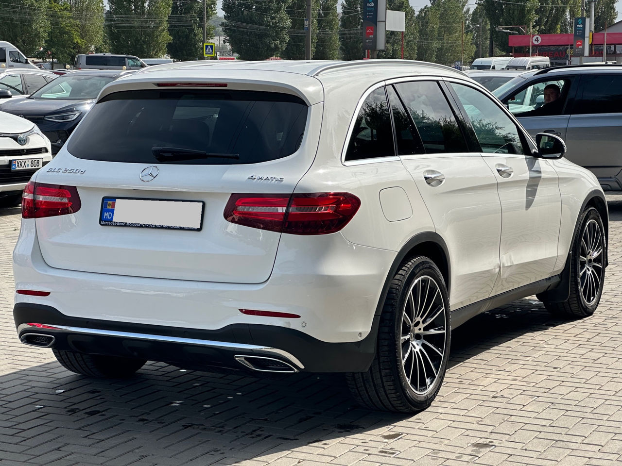 Mercedes GLC foto 2