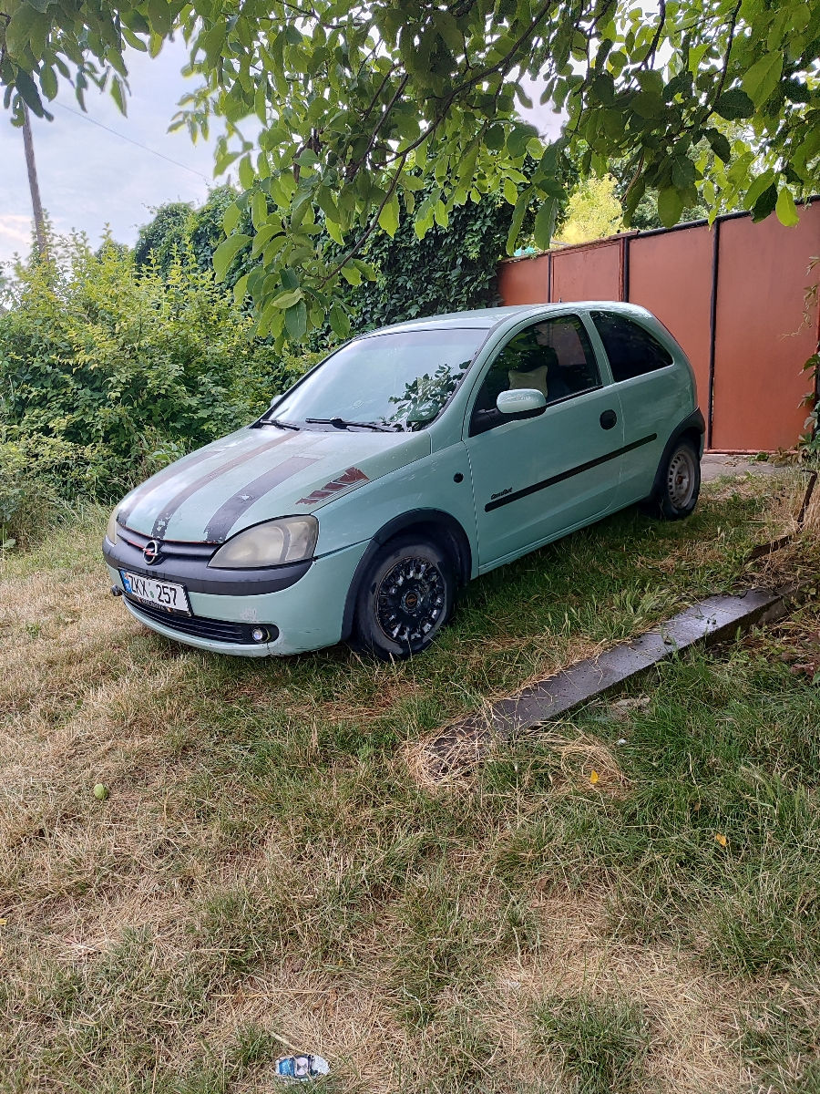 Opel Corsa foto 3