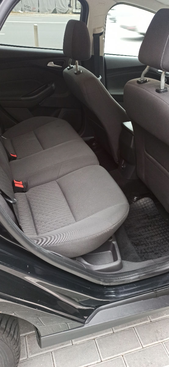 Ford Focus фото 8