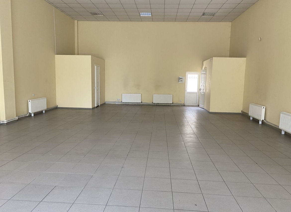  Spatiu comercial prima linie ciocana inclusiv TVA foto 3