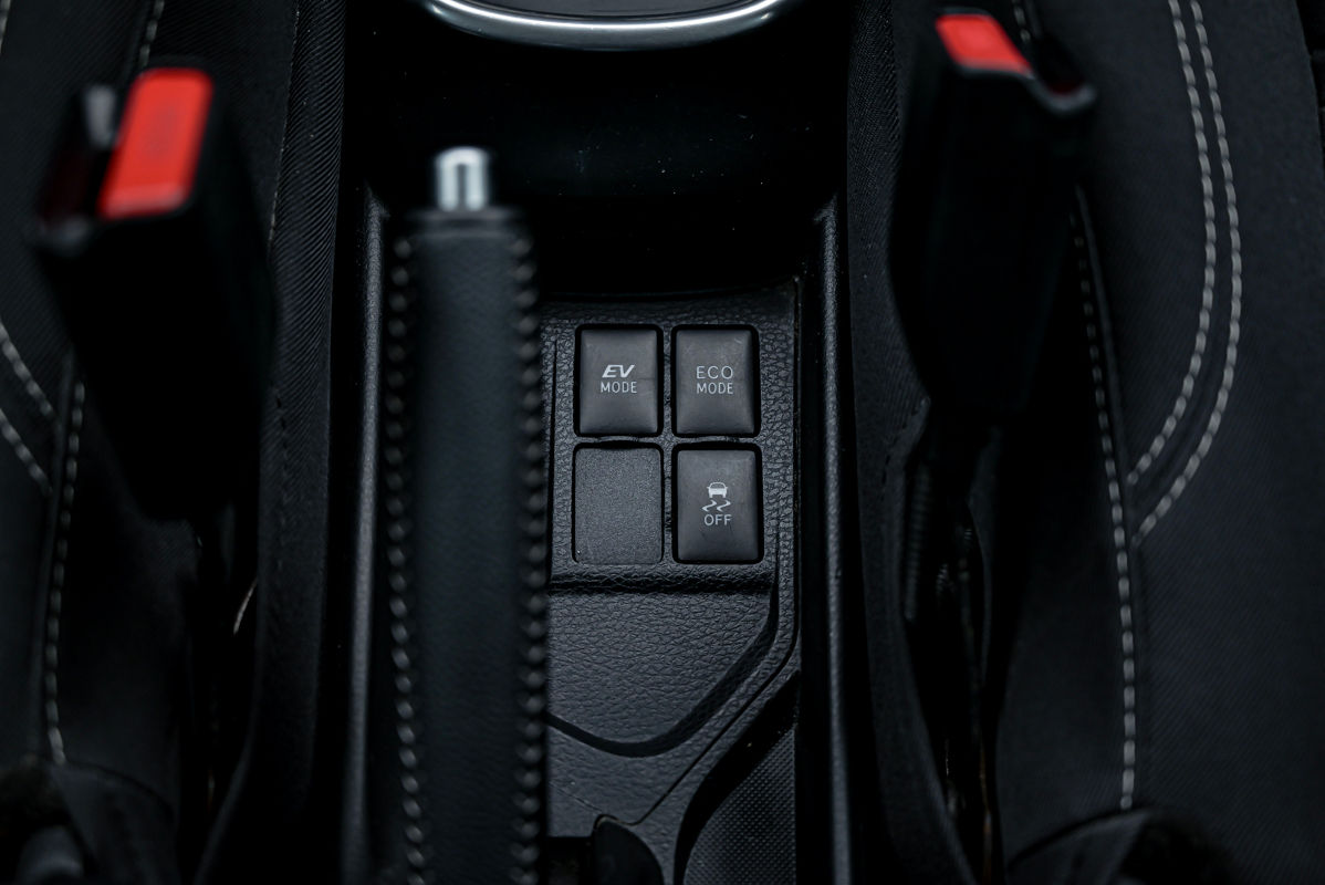 Toyota Yaris фото 14