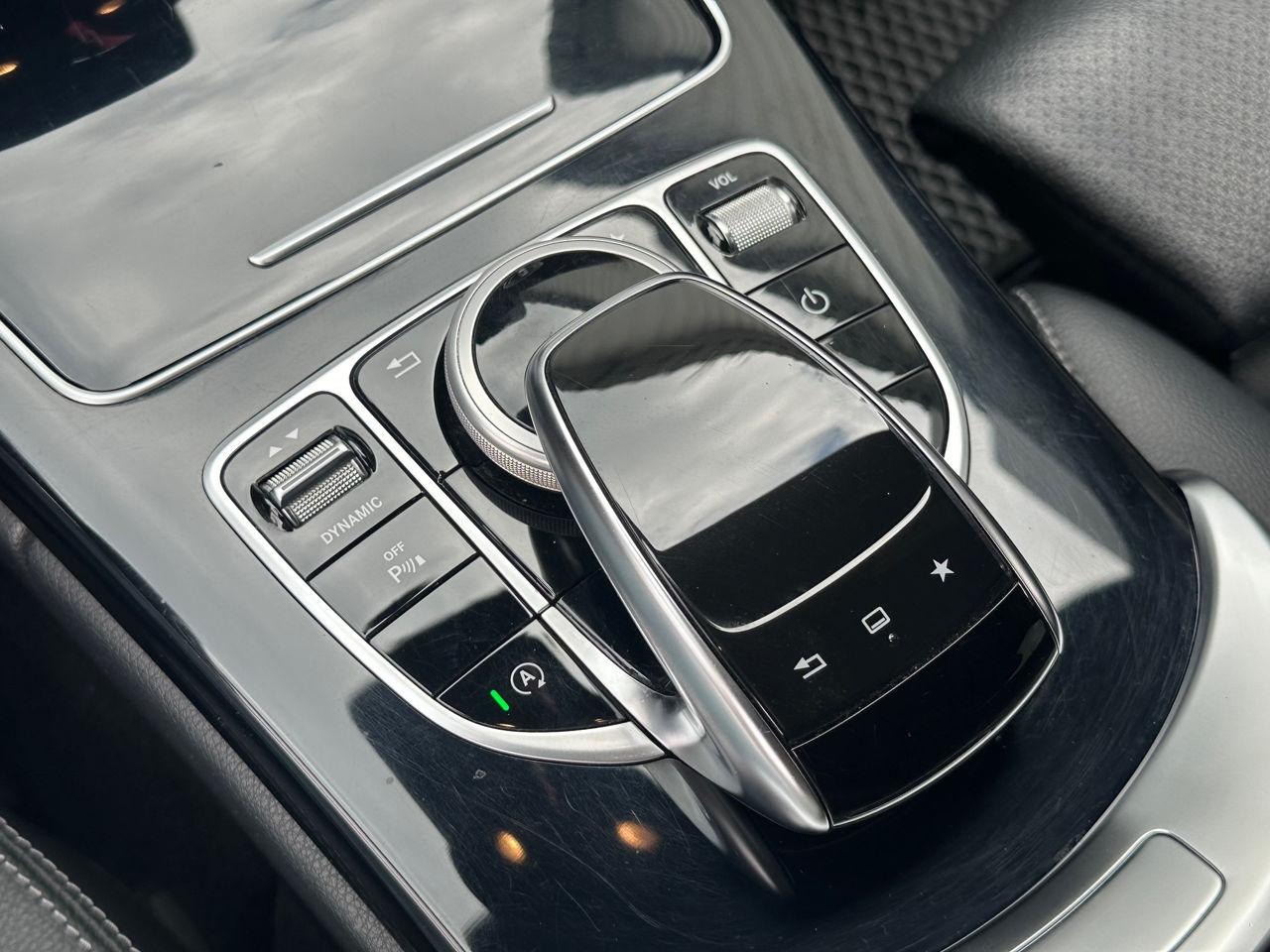 Mercedes C-Class foto 8