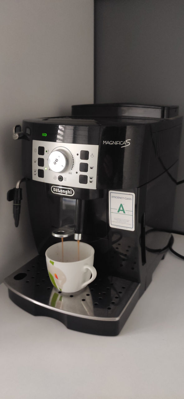 DeLonghi Magnifica S