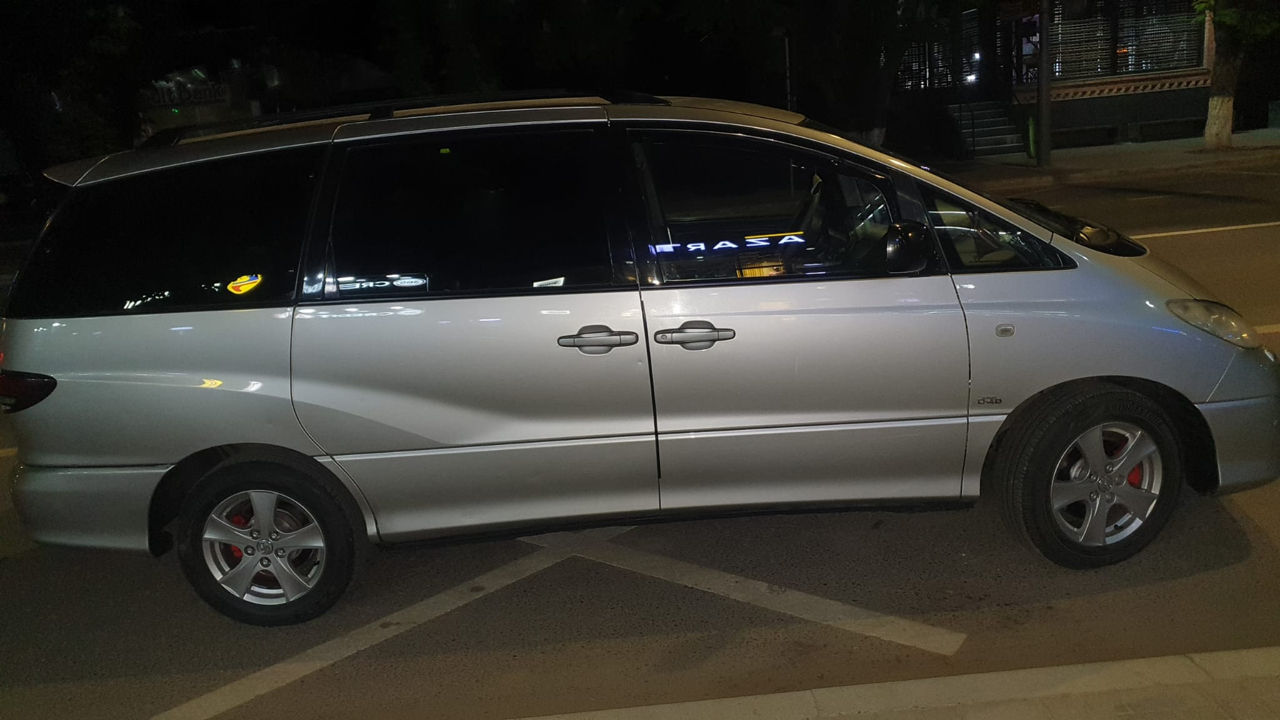 Toyota previa Hybrid