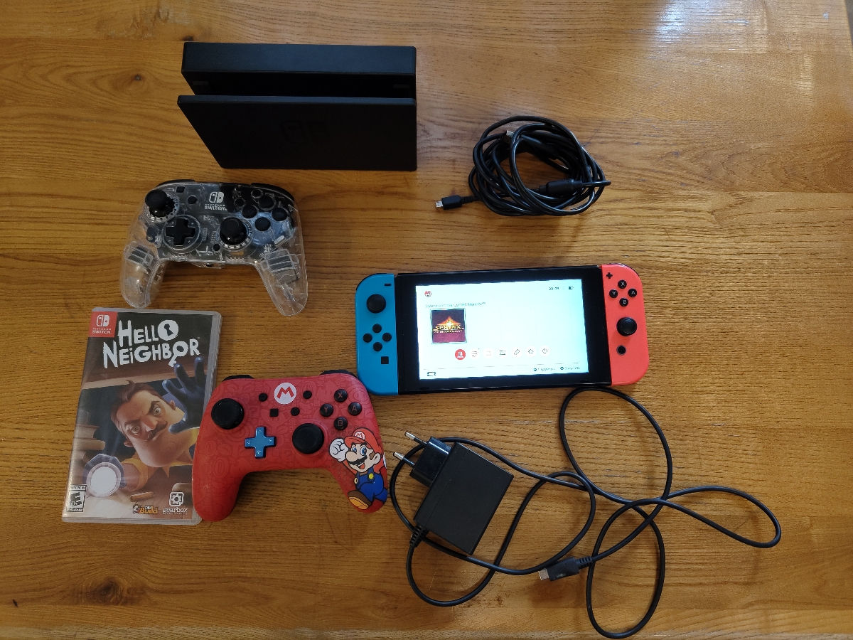 Nintendo Switch