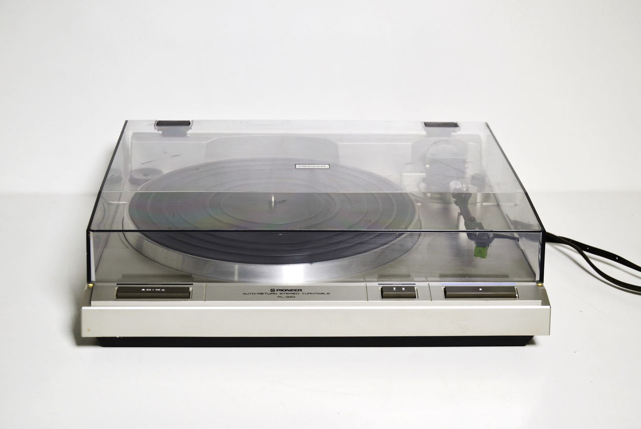 Pioneer PL-340 Stereo Turntable / есть пластинки фото 5