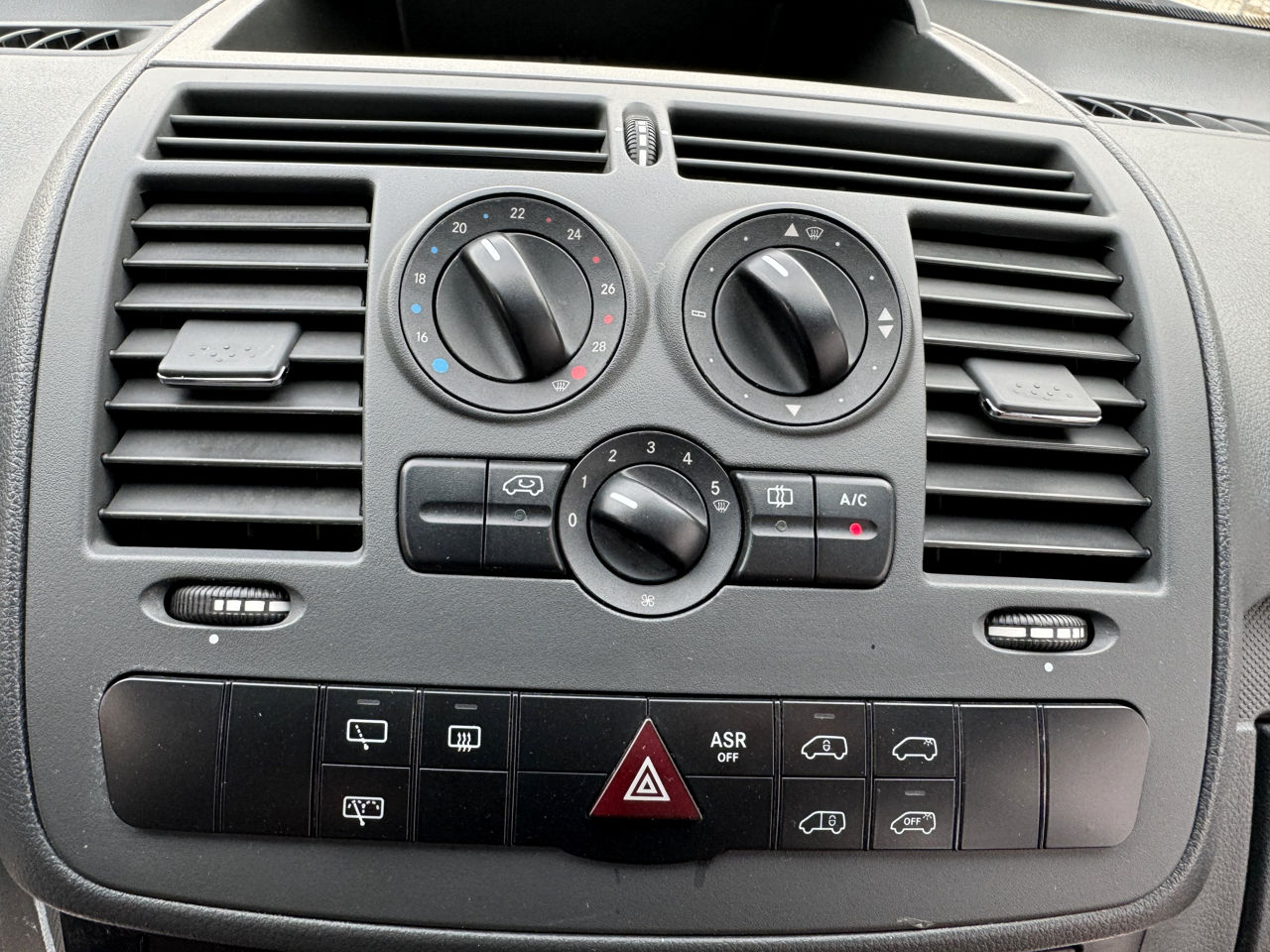 Mercedes Vito foto 12