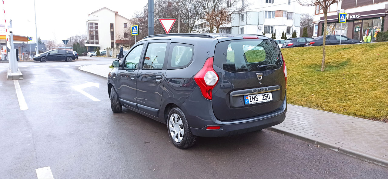 Dacia Lodgy foto 3