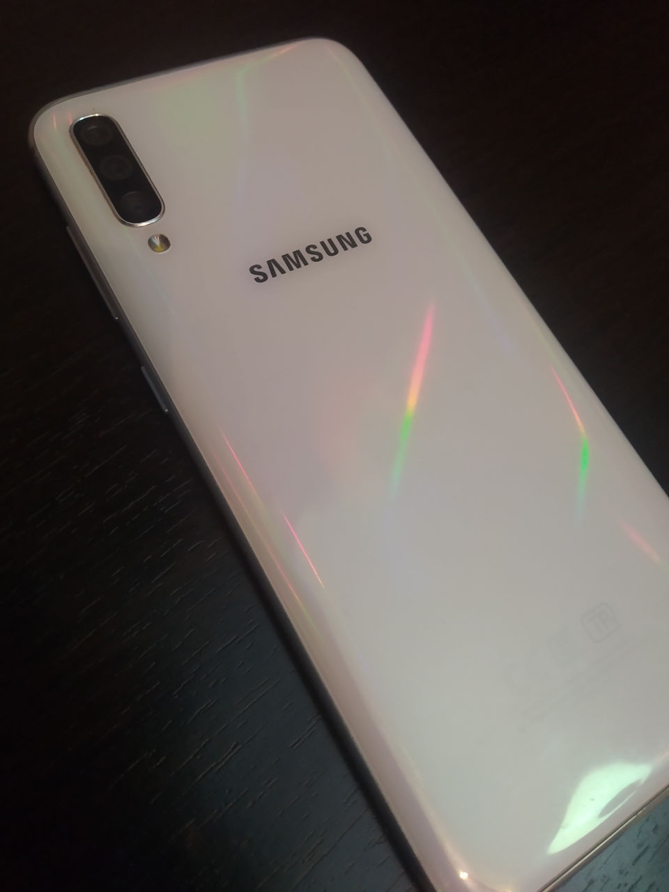 Samsung A70 128/6GB