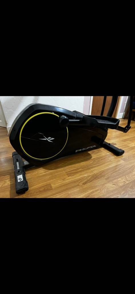 Reebok ZR8 Эллиптический тренажер   foto 5
