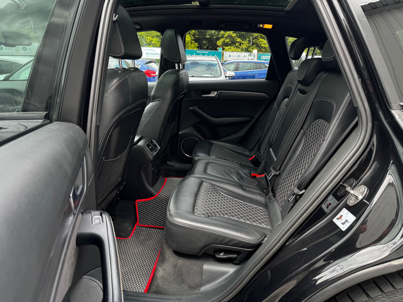 Audi SQ5 foto 14