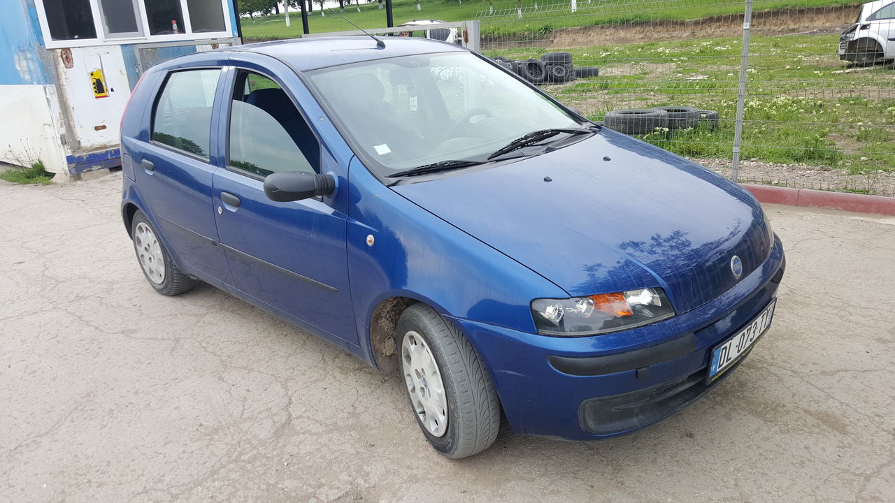 Dezmembrez Fiat. foto 1