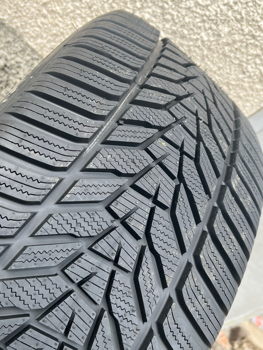 275/45 R20 Hankook Icept Evo3 Winter/ Доставка, livrare 2023 Runflat foto 3