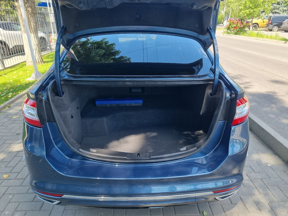 Ford Mondeo 2018 photo 19