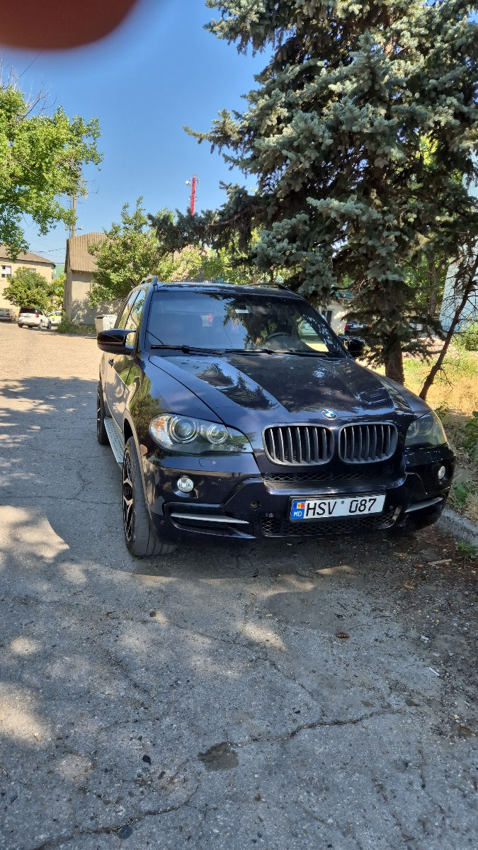 BMW X5 foto 1