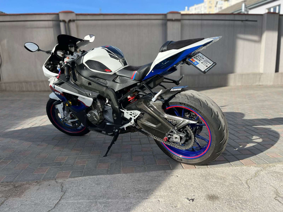 BMW S1000RR фото 5