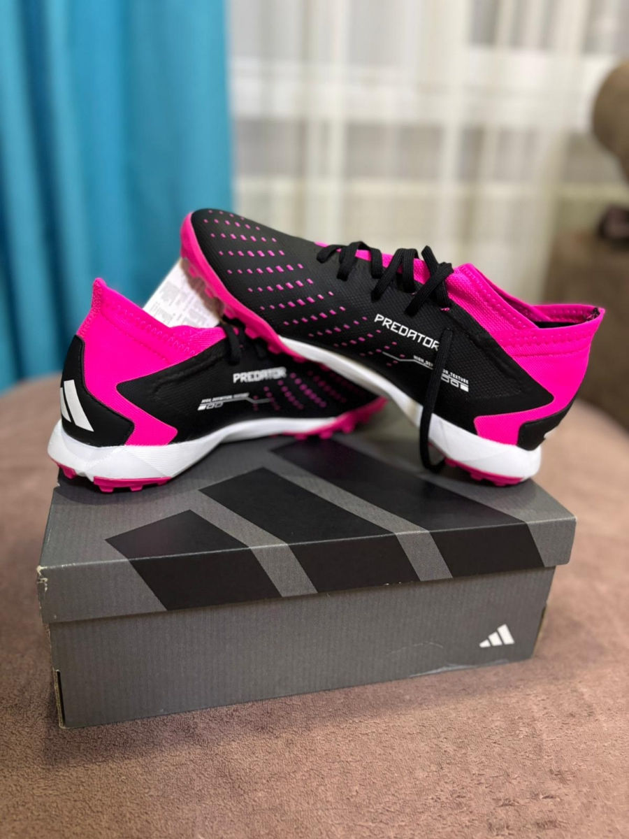 Bampuri Adidas Predator Accuracy.3 TF foto 4