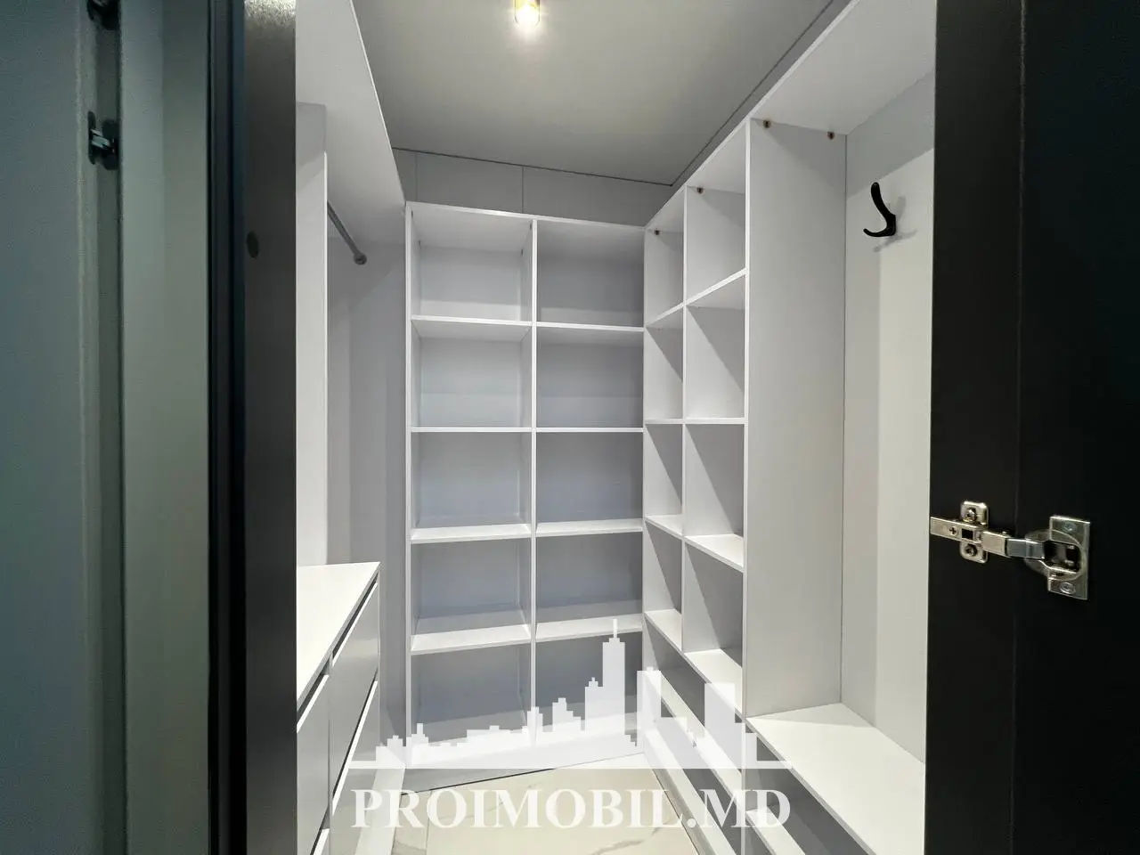 Apartament cu 3 camere, 120 m², Râșcani, Chișinău foto 14