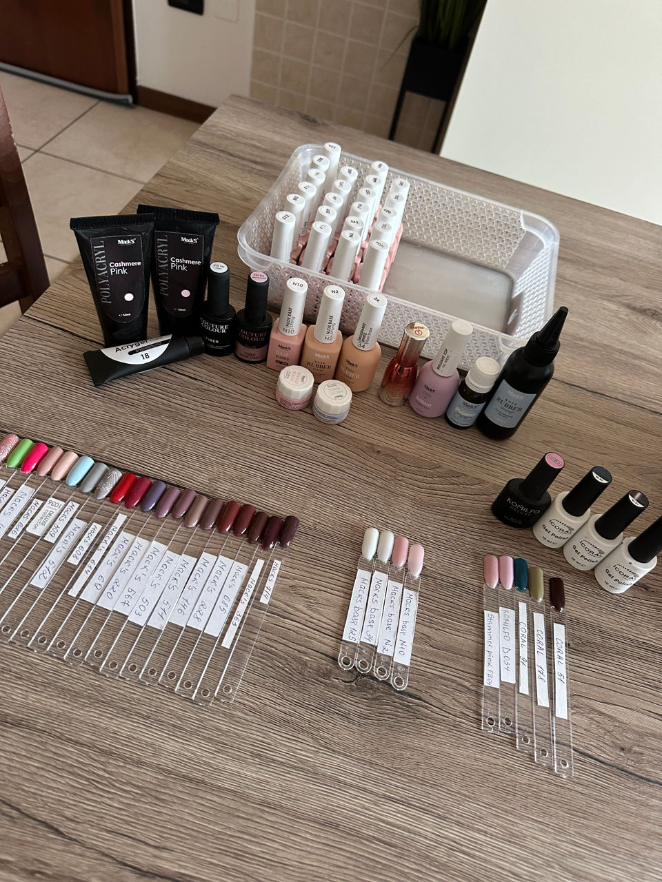 Macks Professional produse pentru unghii foto 1