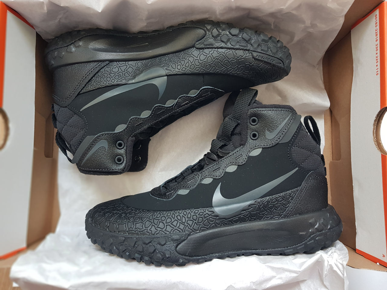 Nike Hikeda - ghete de iarnă pentru copii (mărimea 36) фото 0