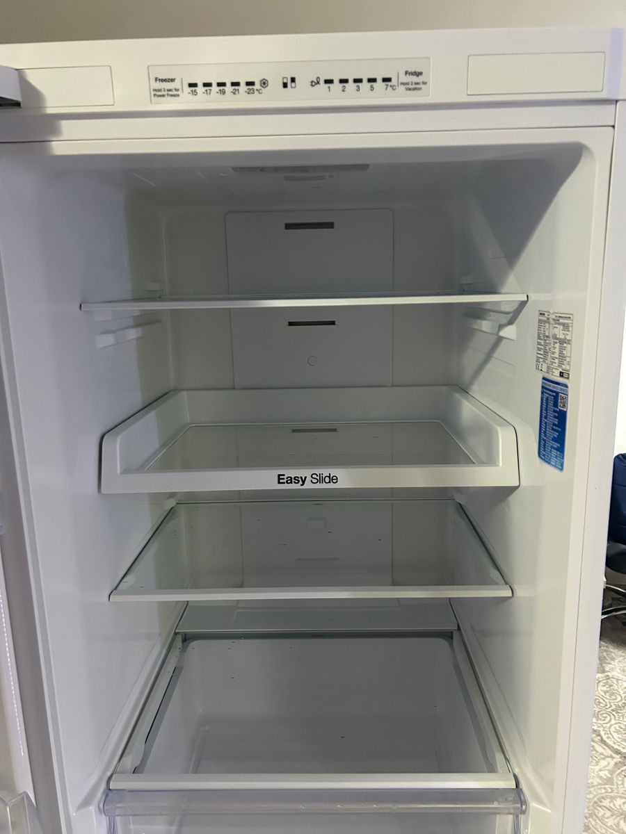 Vind frigider samsung no frost Stare bună functioneaza fara probleme Lucreaza linistit si fara zgomo foto 1