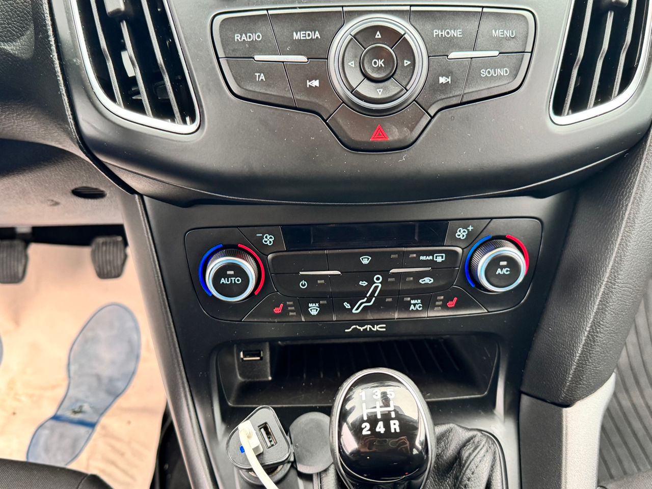 Ford Focus foto 12