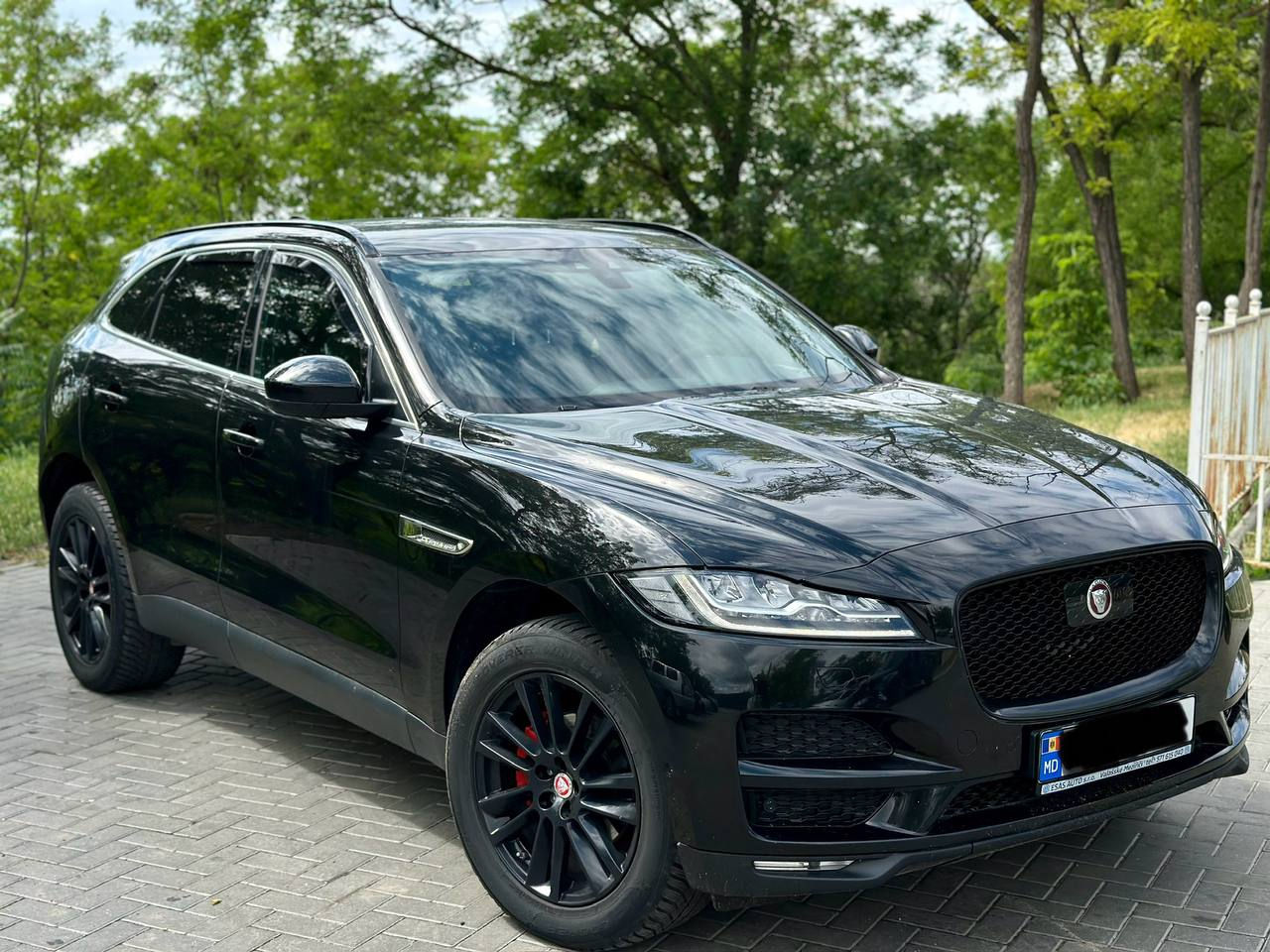 Jaguar F-PACE foto 8