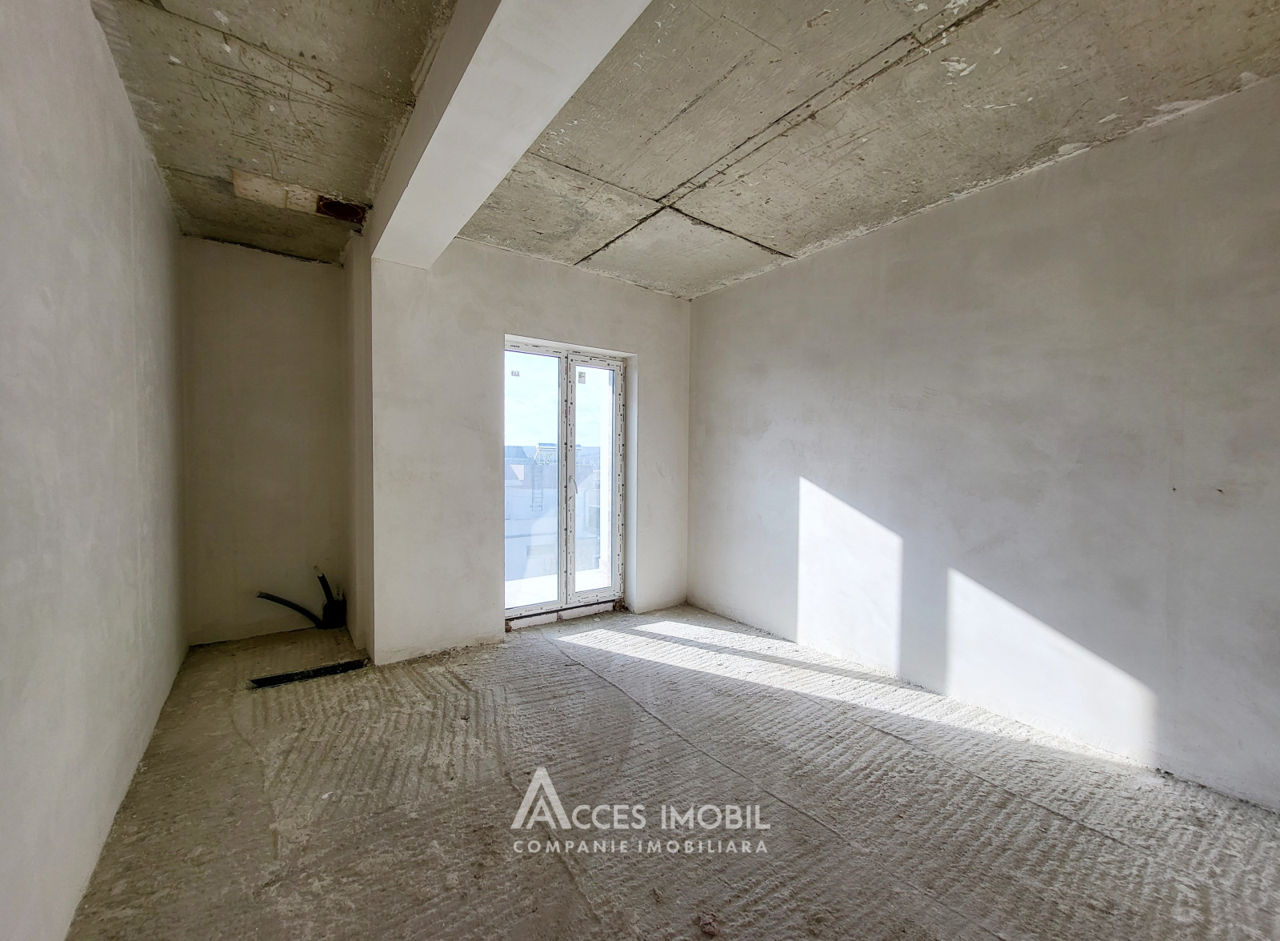 Duplex în 2 niveluri! Băcioi, str. Independenței, 230m2 + 4 ari! Variantă albă! foto 3