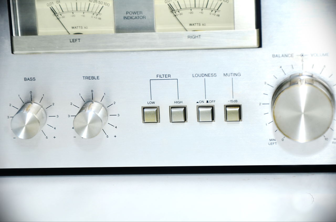 Vintage aiwa 8300 stereo integrated amplifier  с фонокорректором mm фото 3