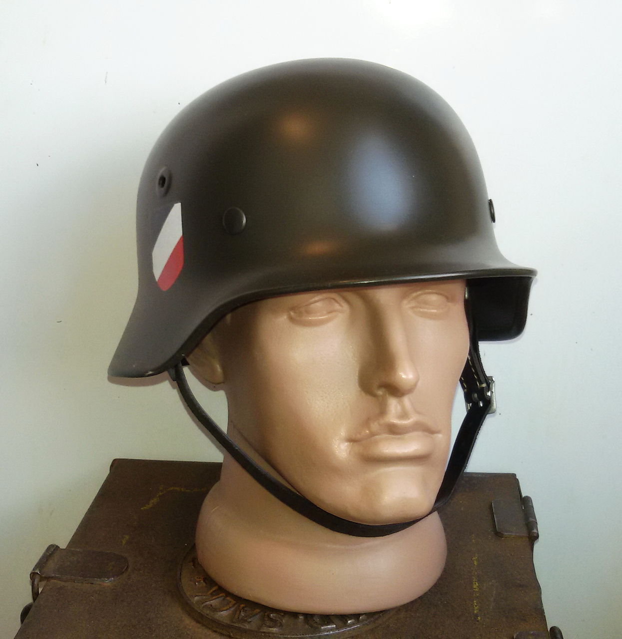 Немецкая каска М40 Wehrmacht