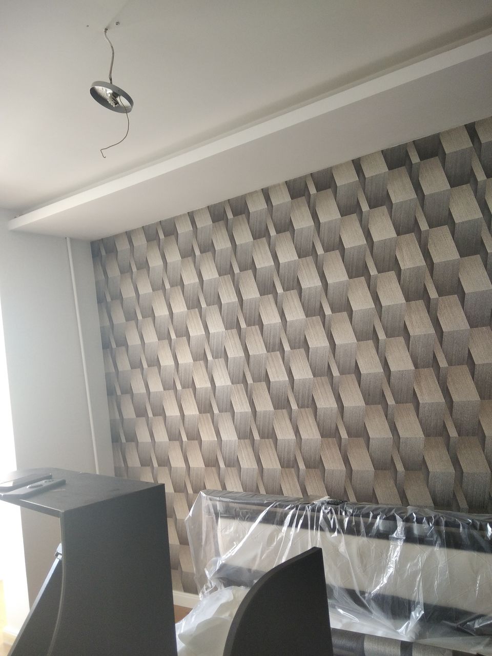 Покраска,шпаклёвка, поклейка обоев фото 0