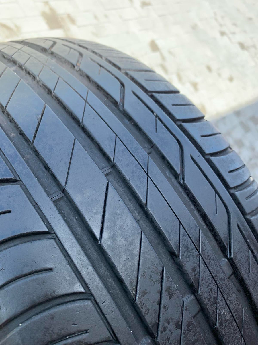 Летние шины 225/45R17 Bridgestone