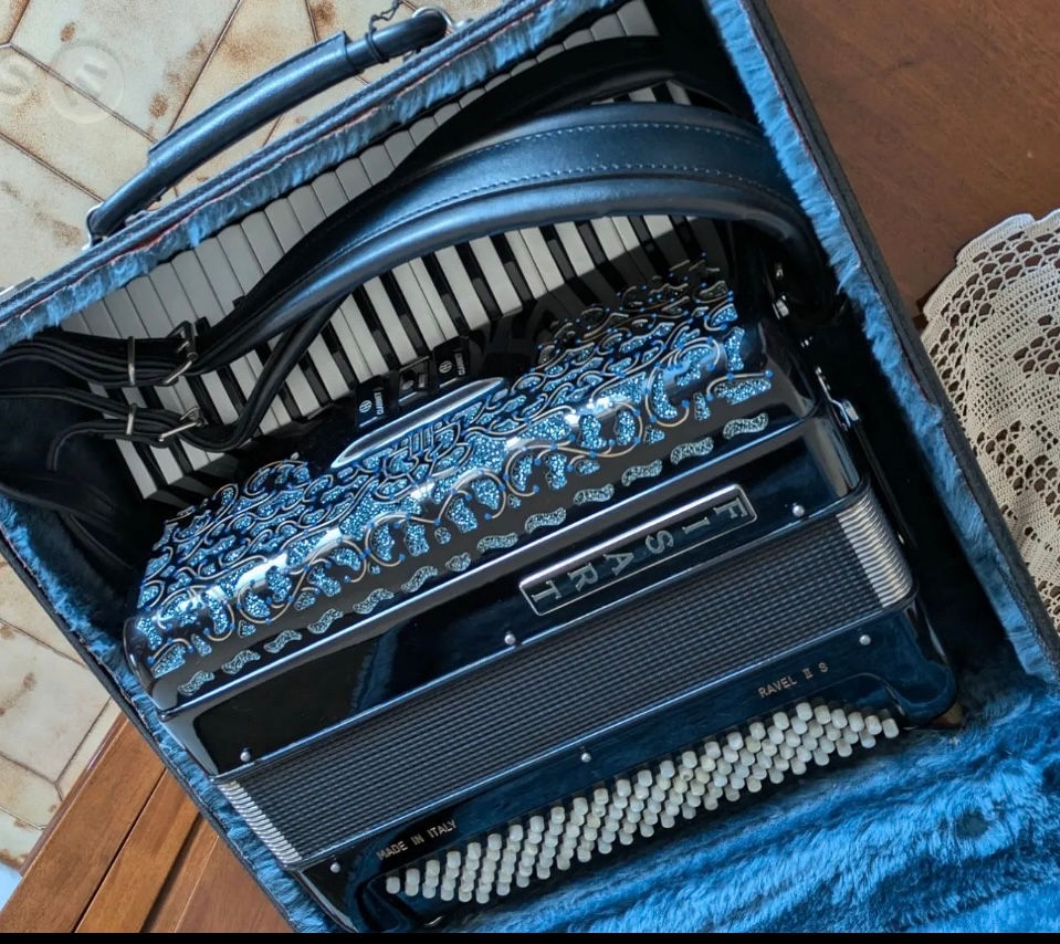 Acordeon Vignoni Fisart Ravel IIS (doar 6.5 kg) foto 1