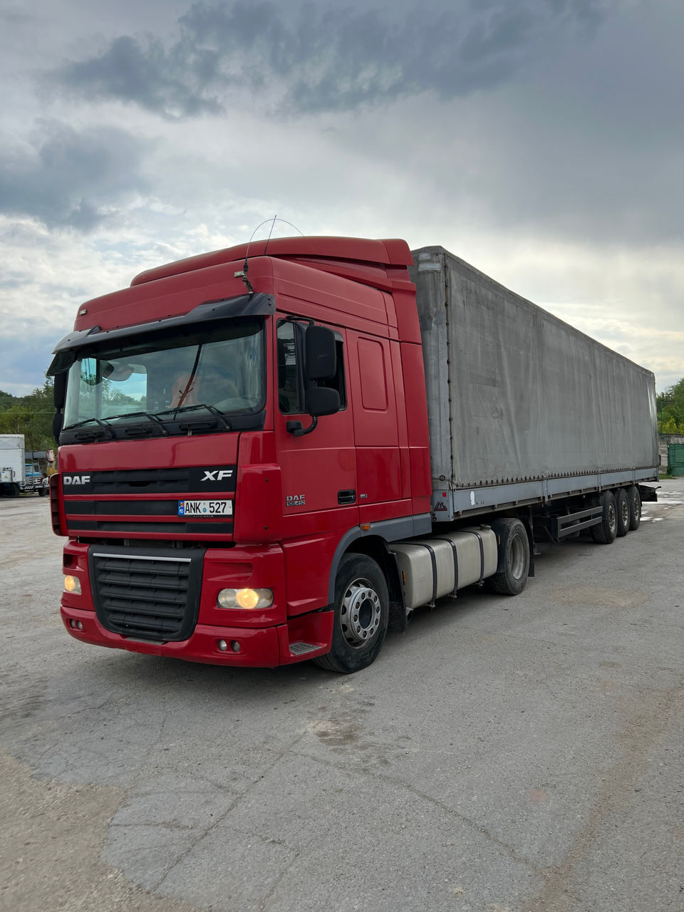 Daf XF 105 foto 1