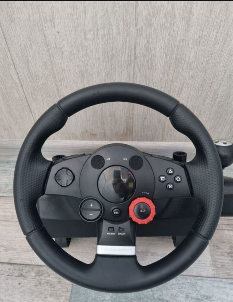 Logitech driving force gt