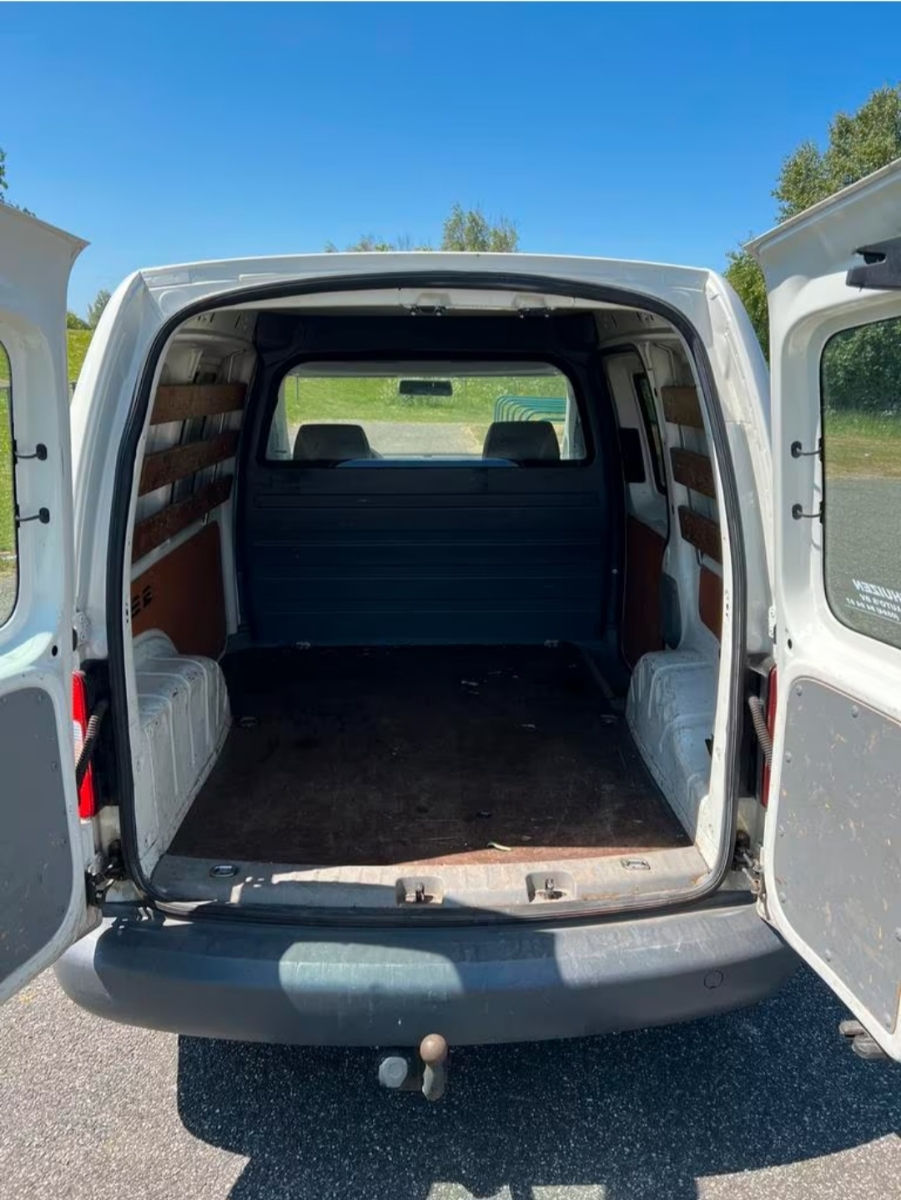 Volkswagen Caddy фото 4