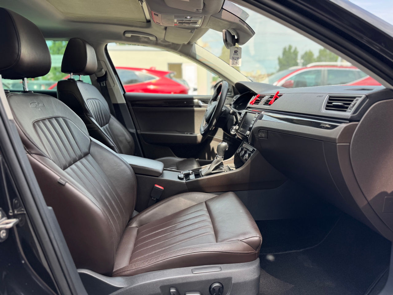 Skoda Superb фото 17