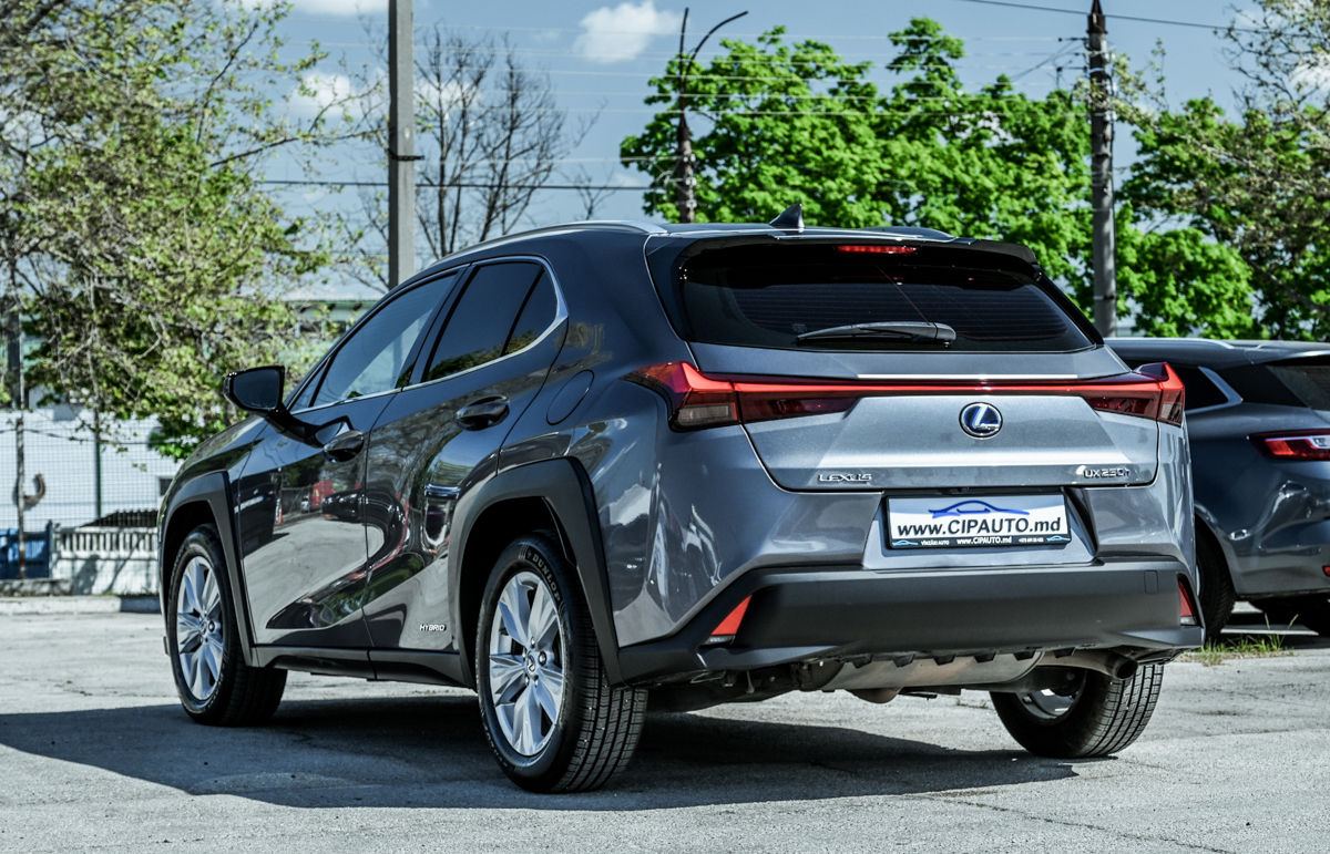 Lexus UX foto 5