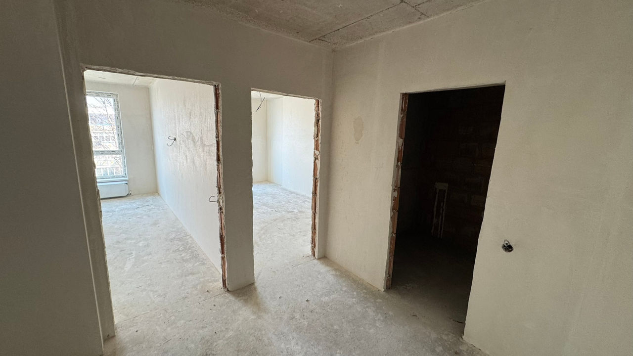 Se vinde Apartament  Or. Ungheni, str. Vasile Lupu  foto 8