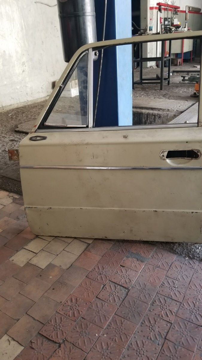 Usa sofer Vaz 2106 foto 0